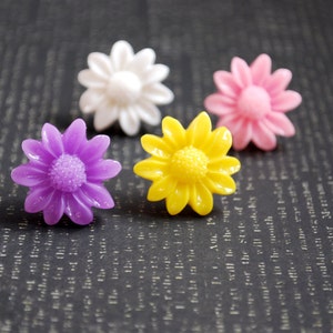 Daisy Earrings Daisy Studs, Flower Studs, Flower Earrings, Pick Your Favorite Color Pair image 3