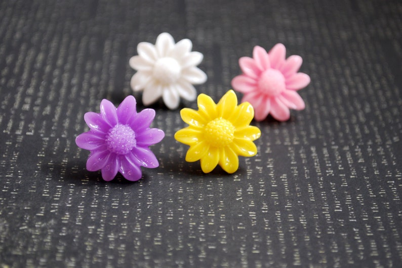 Daisy Earrings Daisy Studs, Flower Studs, Flower Earrings, Pick Your Favorite Color Pair image 3