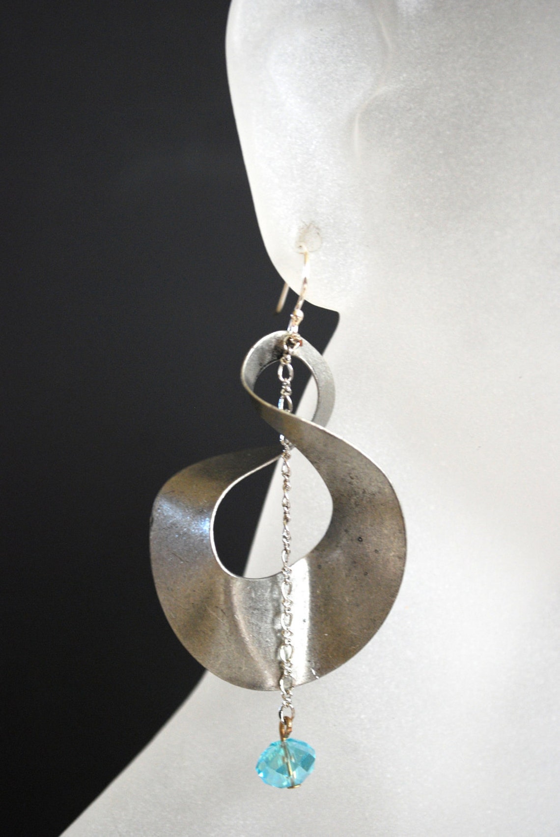 Twisted crystal earrings silver