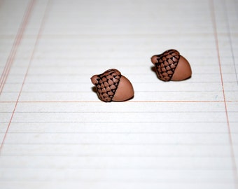 Acorn Studs -- Tiny Acorn Earrings, Tiny Acorn Studs, Fall Earrings