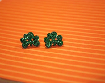 Clover Earrings -- Green Clover Studs, St. Patrick's Day Earrings, St. Pattys Day Studs, Luck of the Irish, Green Clover, Lucky Earrings
