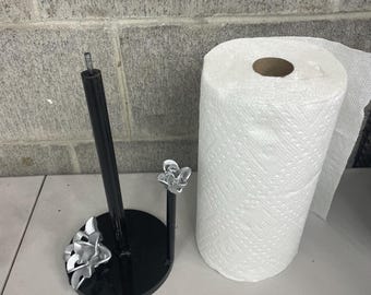 Rose paper towel holder