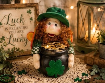 Vintage Musical Irish Greeter Leprechaun