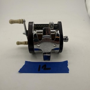 abu garcia max z vs black max Abu Garcia Max Z Low Baitcast Reel