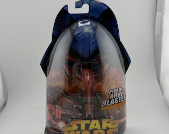 Star Wars Hasbro Revenge of the Sith Destroyer Droid Action Figure 3.75" Firing Blaster