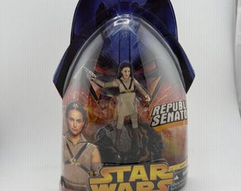 Hasbro Padmé Amidala Action Figure 3.75" - Revenge of the Sith Republic Senator