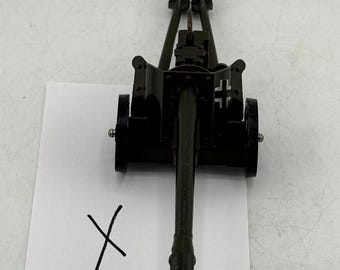 Cañón militar de metal fundido a presión Pak 40 alemán de Crescent Toys, modelo antiguo.