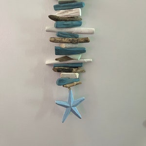 Sea Coastal Beach Theme Colorful Blue Driftwood Seashell Wind Chime, Starfish Beach House Decor Mobile, Aqua Beach House Driftwood Strand