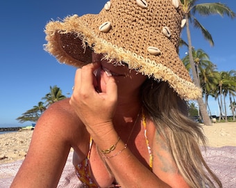 Cowrie Seashell Bucket Straw Hat