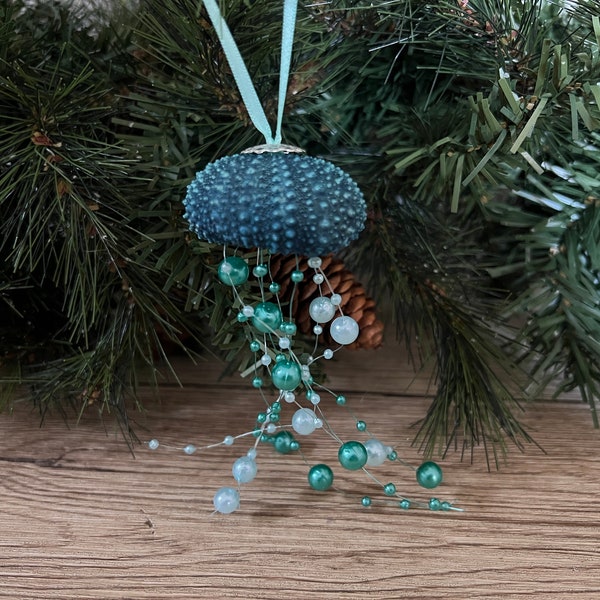 Ocean Blue Sea Urchin Jellyfish Christmas Ornament, Beach Home Decoration Jelly Fish Christmas Ornament, Urchin Holiday Beach Decorations