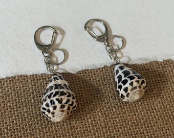 Large Hawaiian Hebrew Seashell Key Ring