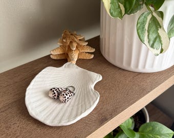 Seashell Trinket Dish: Coastal Charm