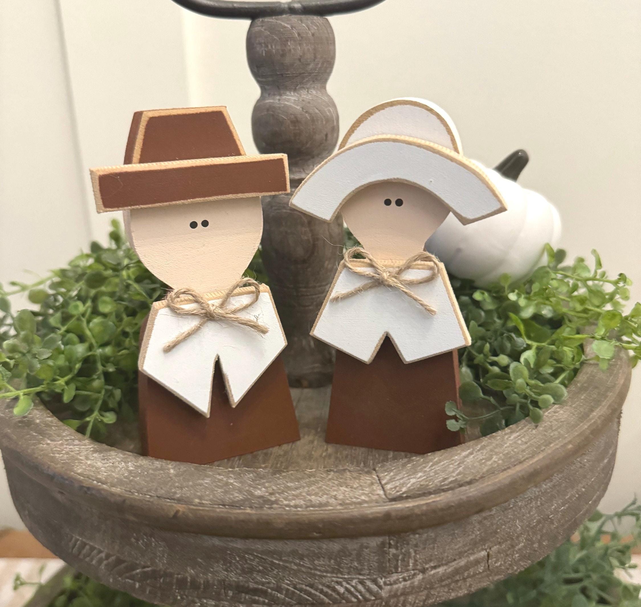 Wood Pilgrim Thanksgiving Decor: Farmhouse Tiered Tray Shelf Decor - Etsy