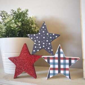 Glitter Wood Stars: Patriotic 4th of July Decor, Set of 3 bild 7