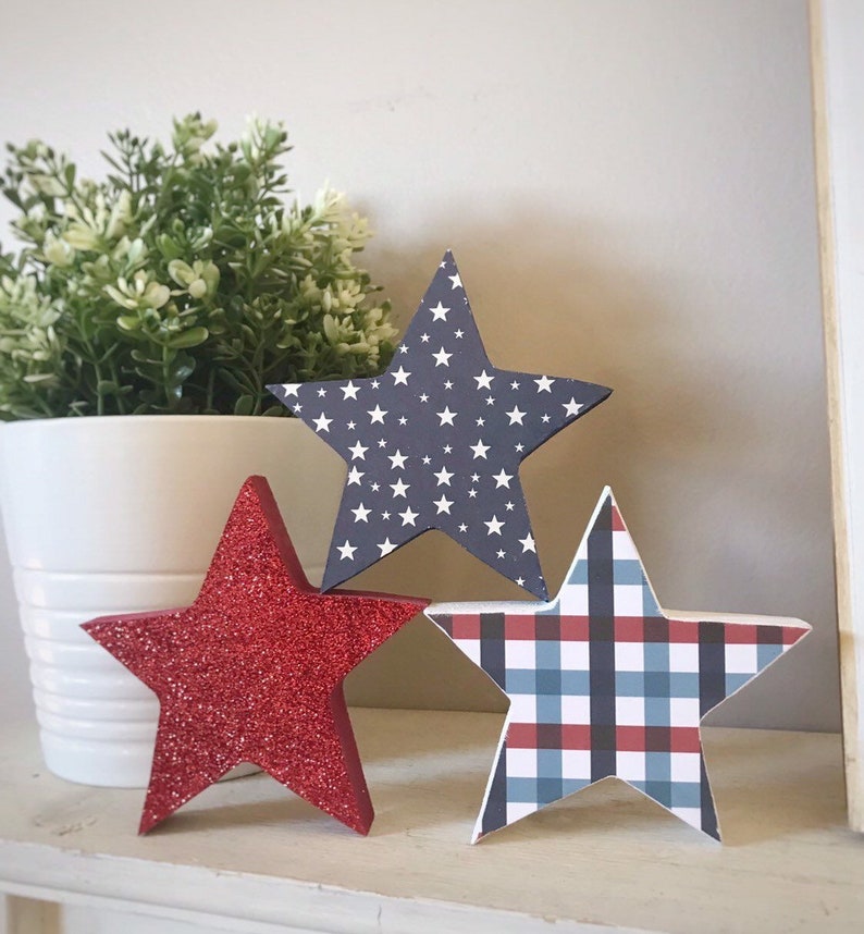 Glitter Wood Stars: Patriotic 4th of July Decor, Set of 3 bild 7