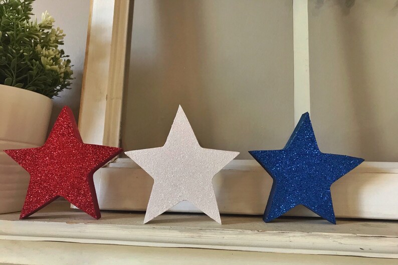 Glitter Wood Stars: Patriotic 4th of July Decor, Set of 3 bild 2