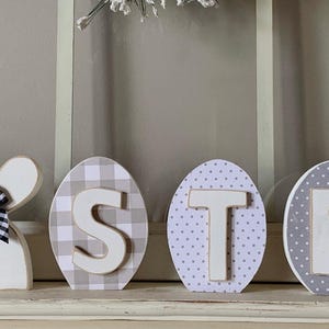 Decoración de Pascua, decoración de primavera, bloques de primavera, decoración de primavera estilo granja, huevos de Pascua, regalos de Pascua, conejito, conejito de Pascua, conejitos, estampado de cuadros búfalo