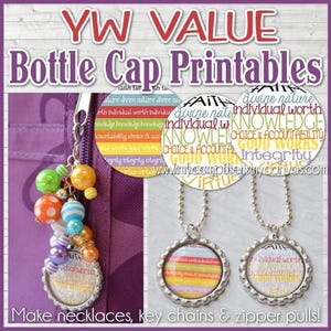 Peut inclure: Imprimés de bouchons de bouteilles avec le texte "YW VALUE" et "Make necklaces, key chains & zipper pulls!". L'image montre une tirette de fermeture éclair avec des perles colorées et un pendentif en bouchon de bouteille, ainsi que deux colliers.