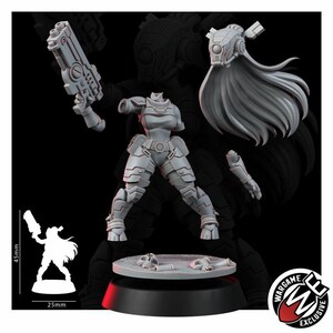 Peut inclure: Un kit de figurine miniature en r&eacute;sine grise comprenant un torse avec des jambes blind&eacute;es, une t&ecirc;te casqu&eacute;e s&eacute;par&eacute;e avec de longs cheveux et un bras tenant un pistolet. Une base circulaire avec des cr&acirc;nes est incluse. Hauteur 45mm, largeur 25mm.