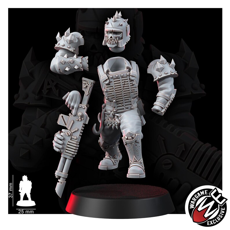 K&ouml;nnte beinhalten: Eine graue Harzminiatur einer Soldatenfigur mit Totenkopfhelm, stacheligen Schulterpanzern und Brustplatte. Die Figur h&auml;lt ein Gewehr und ist in Einzelteilen dargestellt. Eine Skala zeigt eine H&ouml;he von 37 mm und eine 25 mm Basis an.