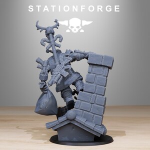 Orks Orkaz Claus | Station Forge 16k Figurines en résine | 28 mm 32 mm Jeux de guerre sur table | Non peintes image 6