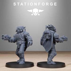 Pistoleiros Tarion | Miniaturas de resina Station Forge 16k | Jogos de guerra de mesa 28 mm e 32 mm | Sem pintura imagem 8