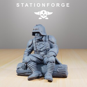 Grimguard Comrades | Station Forge 16k Resin Miniatures | 28mm 32mm Tabletop Wargaming | Unpainted image 5