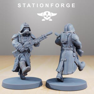 Grimguard Marching Pose | Station Forge 16k Resin Miniatures | 28mm 32mm Tabletop Wargaming | Unpainted image 5