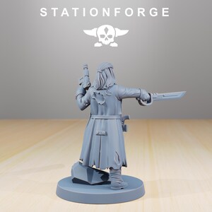 Vaskar The Duchess | Station Forge 16k Resin Miniatures | 28mm 32mm Tabletop Wargaming | Unpainted image 4