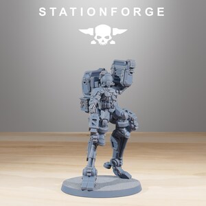 Scavenger Wayfarer Part 1 | Station Forge 16k Resin Miniatures | 28mm 32mm Tabletop Wargaming | Unpainted image 8
