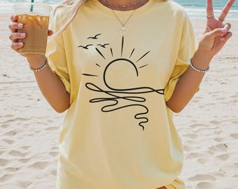 Comfort Colors Sun Ocean Shirt - Linear Graphic Boho Summer T Shirt - Trendy Beach Tee - Cute Minimalist Summer Tee