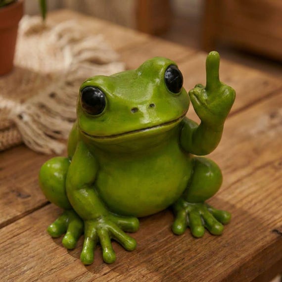 Middle Finger Frog Figurine, Funny Frog Desk Decor, Novelty Animal Statue, Cute Office Accessory, Whimsical Shelf Decor