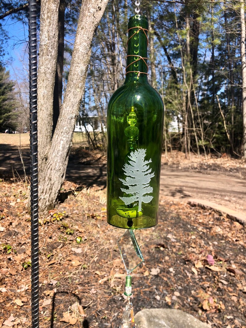 Pine art bottle chime