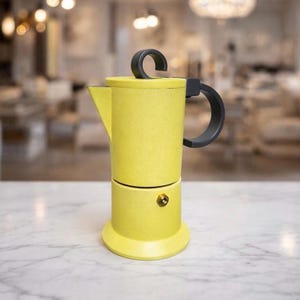 Vintage Bialetti BIA2 Espresso Acid-Lime Yellow Coffee Maker 2 Cups – Iconic Italian Moka Pot – Classic Aluminium Design – Made in Italy