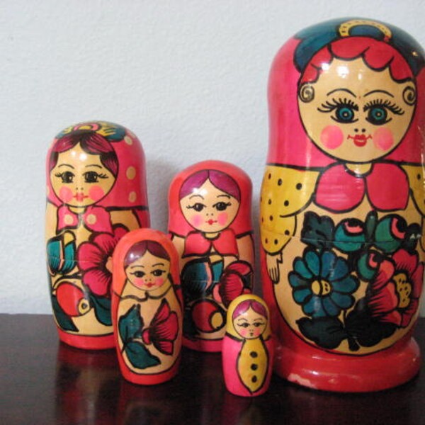 Vintage Russian Nesting Dolls/ Hand painted Matryoshka Dolls