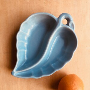 vintage California pottery blue leaf divided serving dish