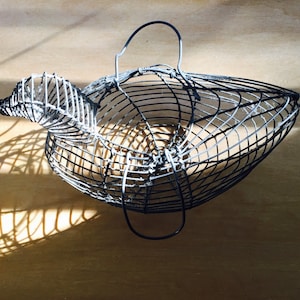 vintage rustic egg basket primitive bird duck shaped wire