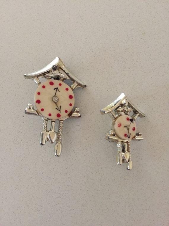 vintage cuckoo clock pins Gem