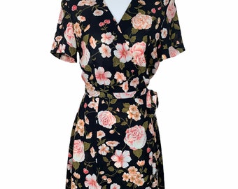 90's Flirty Floral Wrap Dress