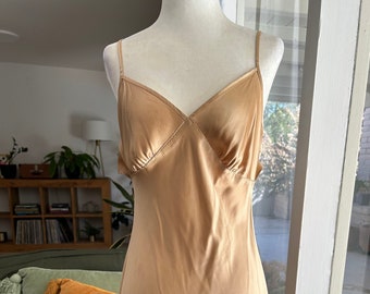 Y2K Victorias Secret Champagne Silk Babydoll Slip