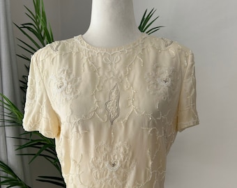 Blusa color marfil con perlas y cuentas de los años 90