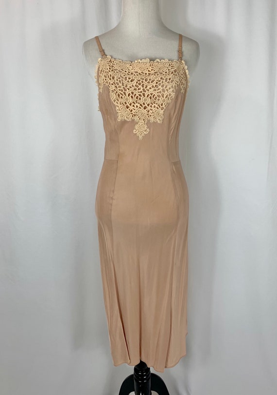Vintage 1940’s Appliqué Nude Slip