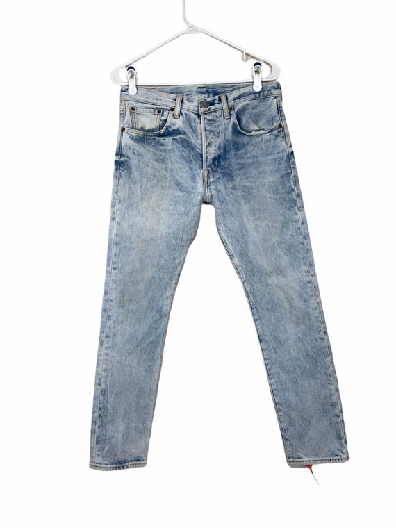 Levis 501 hotsell 32 x 30
