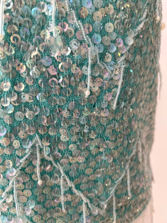 50's Blue Beaded Sequin Knit Shell - image 5