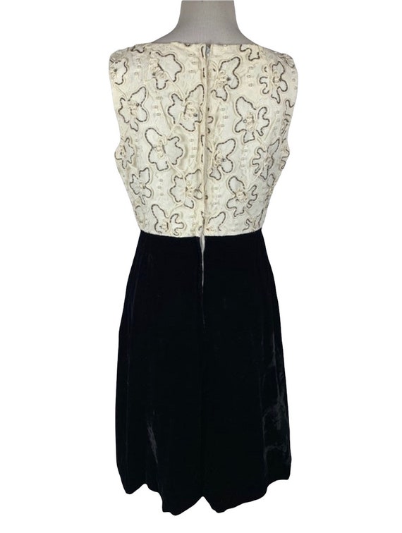 Vintage Black and White Beaded Velvet Dress - image 4