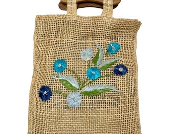 Embroidered Woven Straw Handbag
