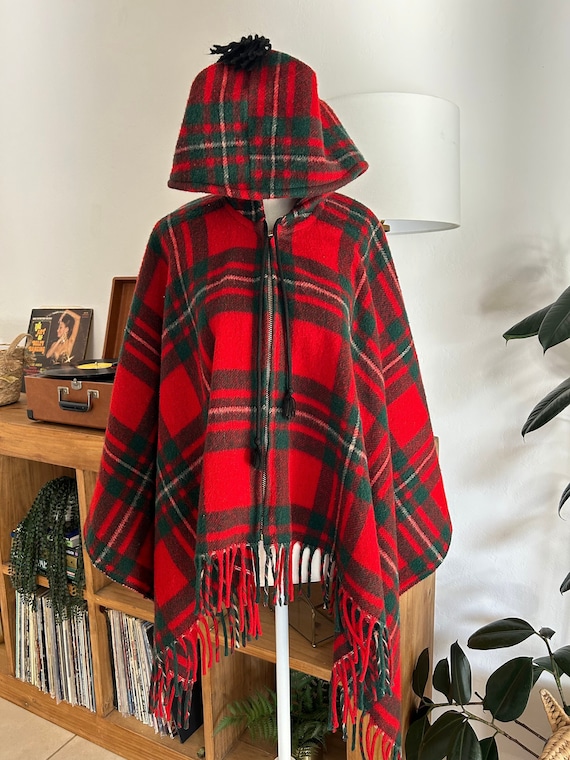 Vintage Hooded Plaid Knit Poncho with Fringe