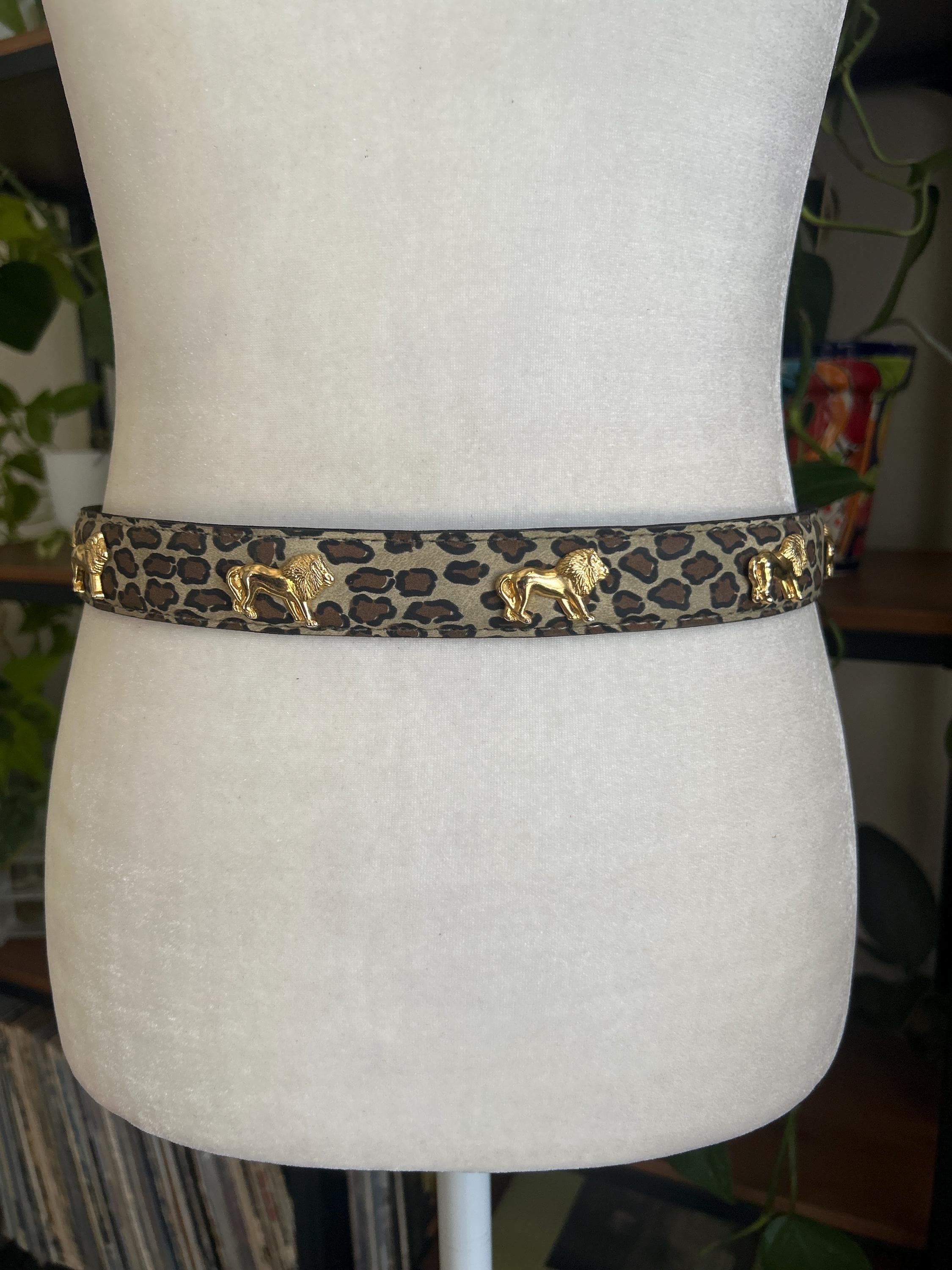 Vintage 80s/90s Absolutely Fresh animal print & gold glitter‎ belt- M/L Cheetah print buckle vintage retro 80s 90s belt – Holy Thrift main image 2