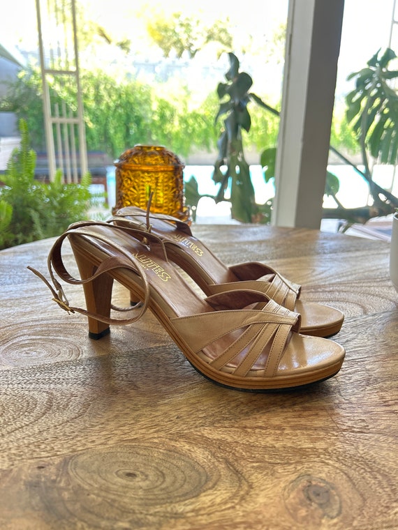70’s Wood Platform Brown Leather High Heels