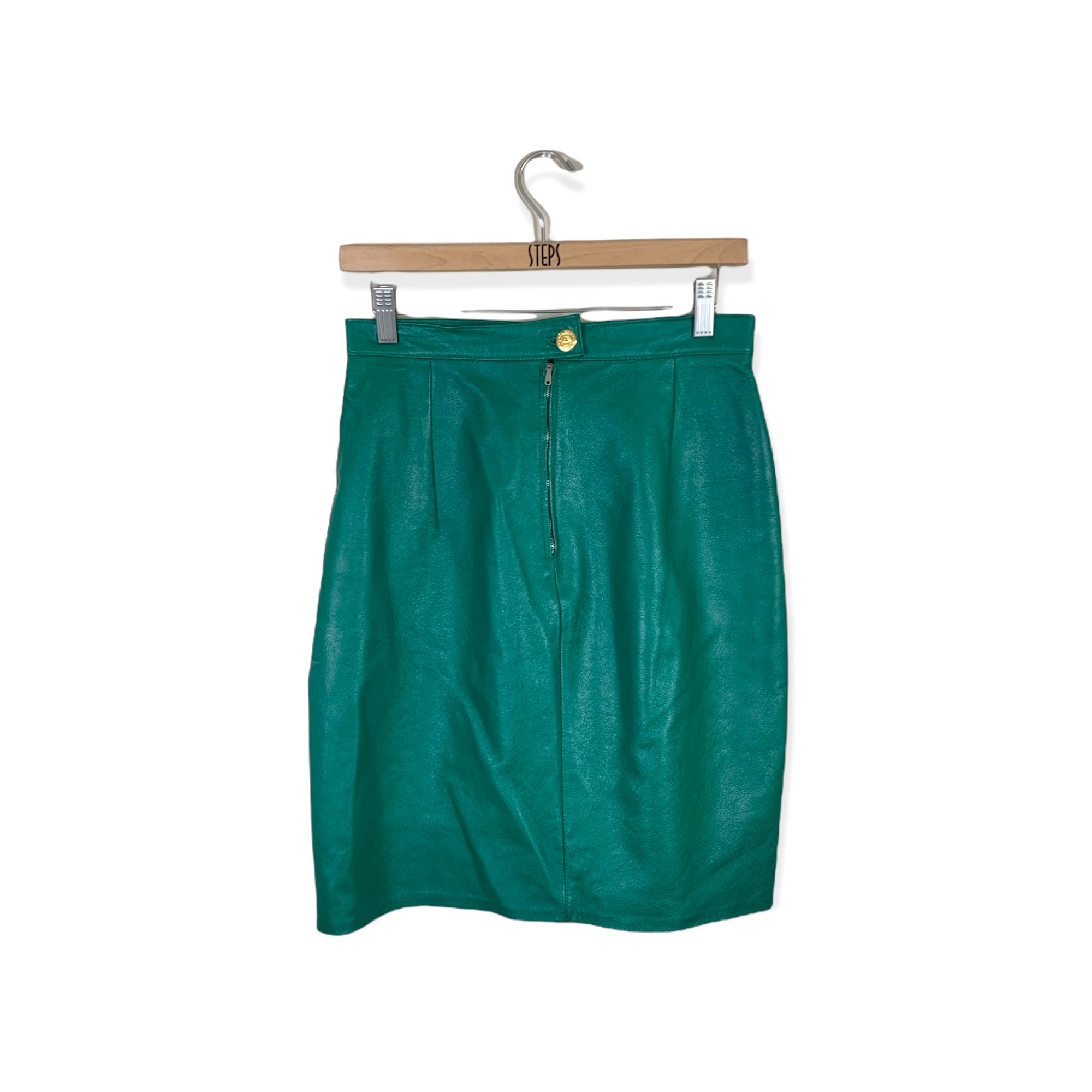 Green leather pencil skirt uk hotsell